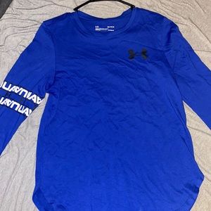 Juniors Under Armour heatgear long sleeve shirt